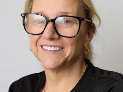 Nicola Tucker